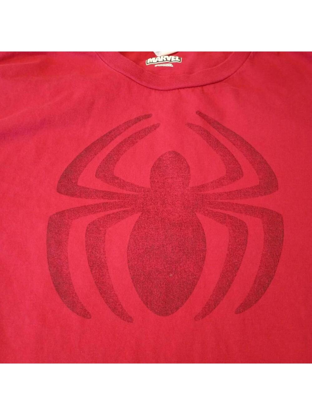 Marvel Men's Red Tshirt spiderman large